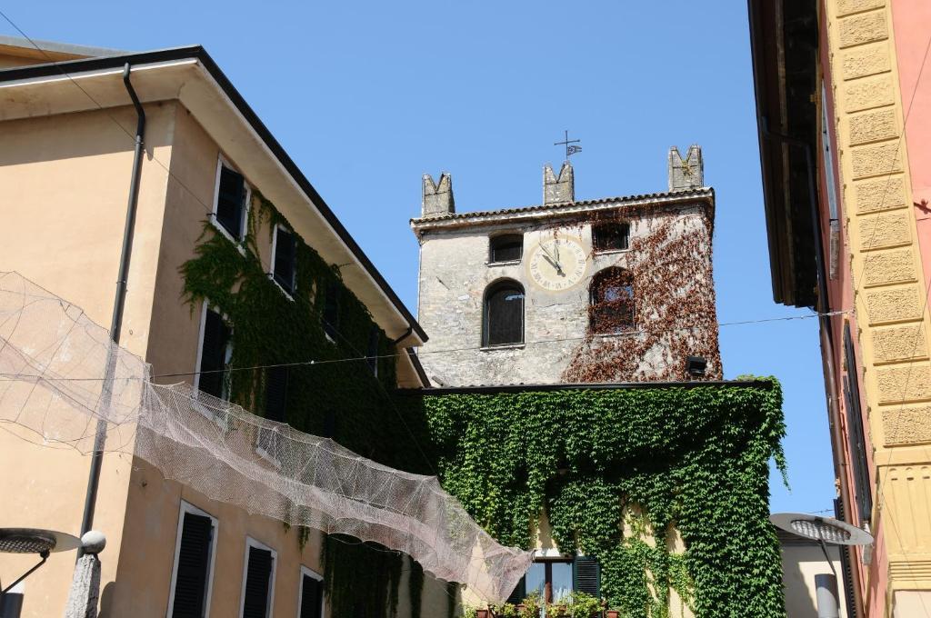Hotel Continental Garda  Bagian luar foto