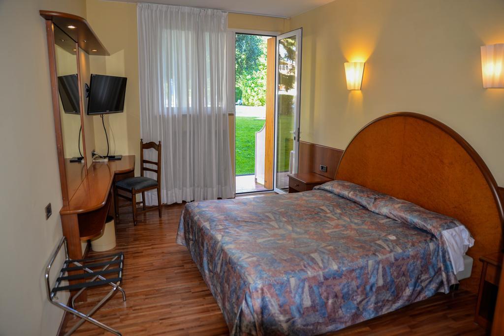Hotel Continental Garda  Ruang foto